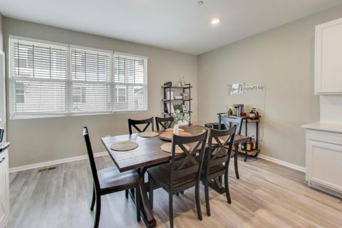 Tiny photo for 3314 Trillium Circle, Rolling Meadows, IL 60008 (MLS # 12574296)