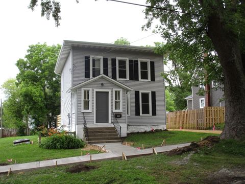 Photo of 104 Grant Street, Harvard, IL 60033 (MLS # 12688091)