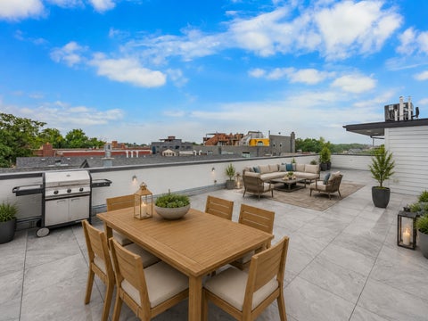 Tiny photo for 2640 N Bosworth Avenue #PHS, Chicago, IL 60614 (MLS # 12768902)