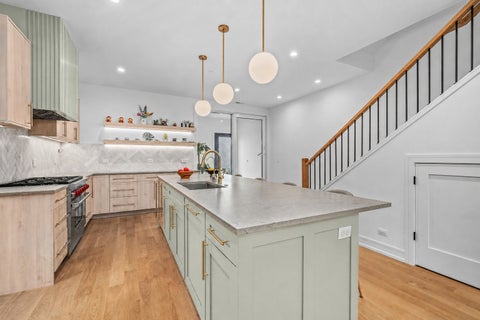 Tiny photo for 2640 N Bosworth Avenue #PHS, Chicago, IL 60614 (MLS # 12768902)