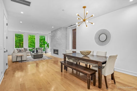 Tiny photo for 2640 N Bosworth Avenue #PHS, Chicago, IL 60614 (MLS # 12768902)