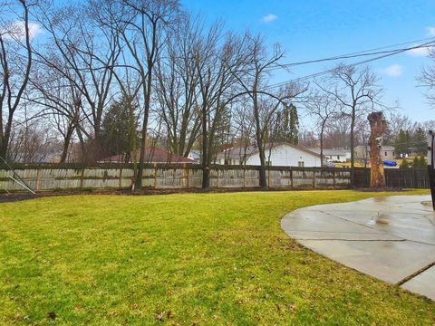 Tiny photo for 400 Country Lane, Streamwood, IL 60107 (MLS # 12585076)