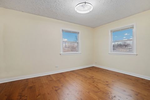 Tiny photo for 2821 W 102nd Street, Evergreen Park, IL 60805 (MLS # 12597522)