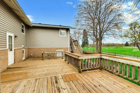 Tiny photo for 6736 Meadowcrest Drive, Downers Grove, IL 60516 (MLS # 12624134)