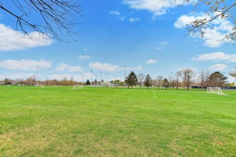 Tiny photo for 6736 Meadowcrest Drive, Downers Grove, IL 60516 (MLS # 12624134)