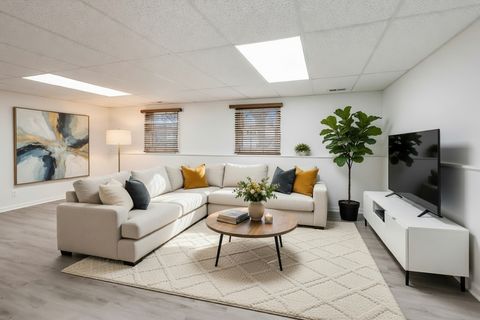 Tiny photo for 6736 Meadowcrest Drive, Downers Grove, IL 60516 (MLS # 12624134)