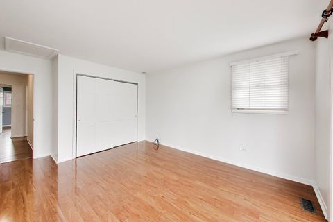 Tiny photo for 6736 Meadowcrest Drive, Downers Grove, IL 60516 (MLS # 12624134)