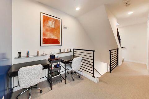 Tiny photo for 1137 W Monroe Street #9, Chicago, IL 60607 (MLS # 12551674)