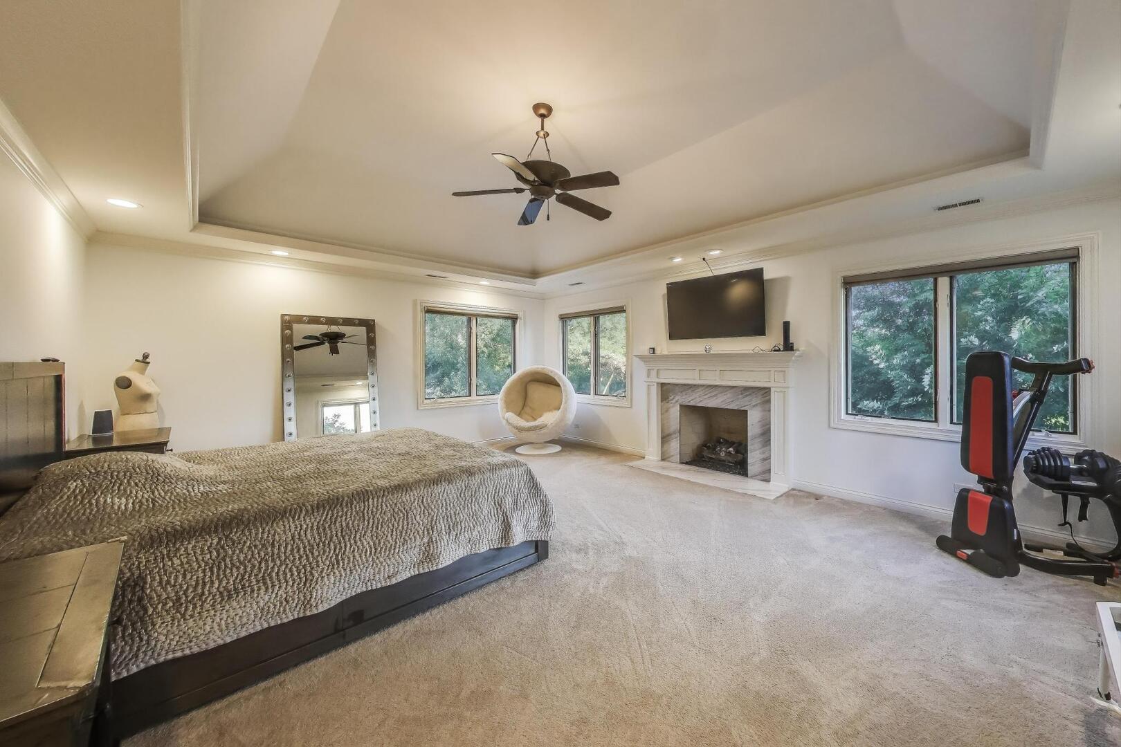 Naperville, Illinois 60540, United States, 4 Bedrooms Bedrooms, ,5 BathroomsBathrooms,Residential,Active,210511