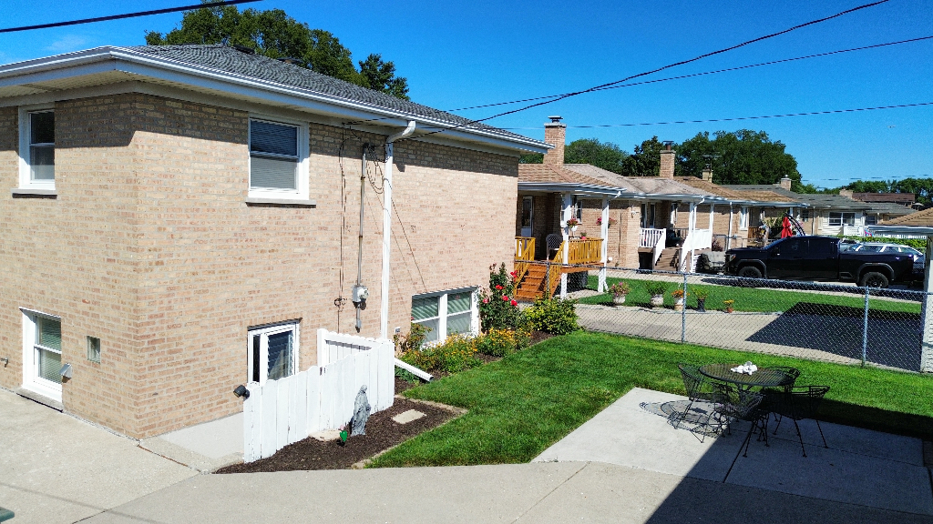 4829 N Newland Avenue