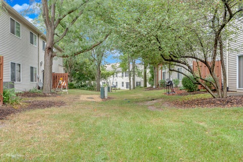 Tiny photo for 349 ABINGTON WOODS Drive #349, Aurora, IL 60502 (MLS # 12729413)