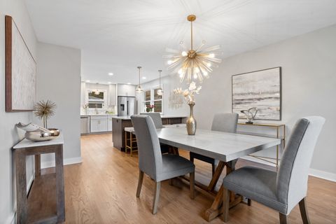 Tiny photo for 215 45th Street, Western Springs, IL 60558 (MLS # 12508375)