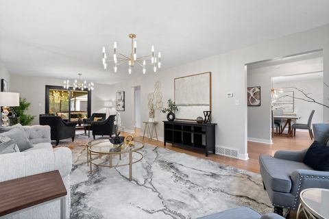 Tiny photo for 215 45th Street, Western Springs, IL 60558 (MLS # 12508375)