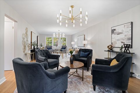 Tiny photo for 215 45th Street, Western Springs, IL 60558 (MLS # 12508375)