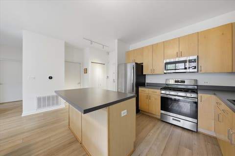 Tiny photo for 2045 W Concord Place #307, Chicago, IL 60647 (MLS # 12730998)