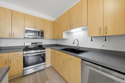 Tiny photo for 2045 W Concord Place #307, Chicago, IL 60647 (MLS # 12730998)