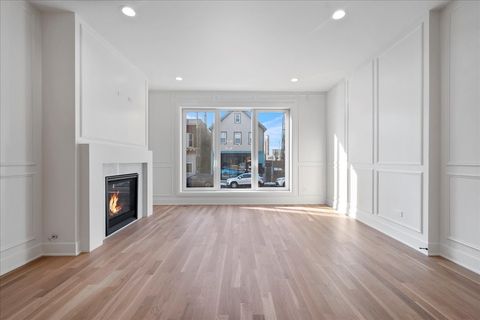 Tiny photo for 2435 N Clybourn Avenue #1S, Chicago, IL 60614 (MLS # 12534209)