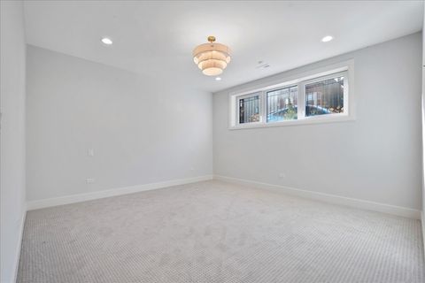 Tiny photo for 2435 N Clybourn Avenue #1S, Chicago, IL 60614 (MLS # 12534209)