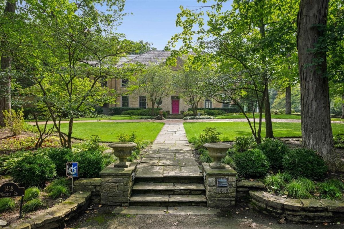 1418 Waverly Road