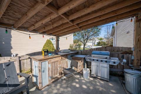 Tiny photo for 2203 Brookwood Drive, South Elgin, IL 60177 (MLS # 12659688)