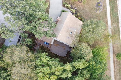 Tiny photo for 334 Concord Square, Gurnee, IL 60031 (MLS # 12491813)