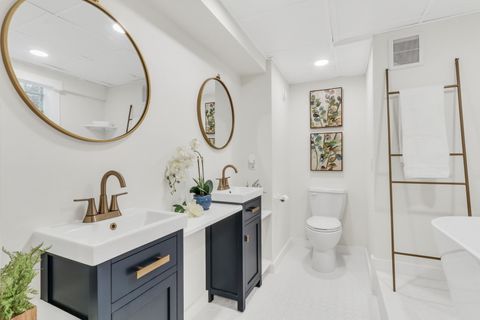 Tiny photo for 334 Concord Square, Gurnee, IL 60031 (MLS # 12491813)