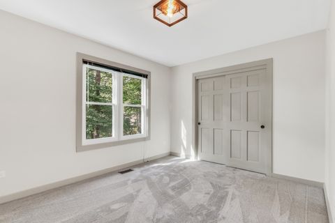 Tiny photo for 334 Concord Square, Gurnee, IL 60031 (MLS # 12491813)