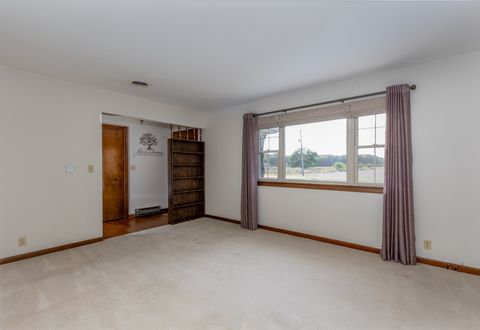 Tiny photo for 1526 E 18th Road, Streator, IL 61364 (MLS # 12489244)