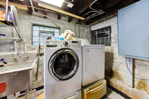 Tiny photo for 3841 Woodside Avenue, Brookfield, IL 60513 (MLS # 12771778)