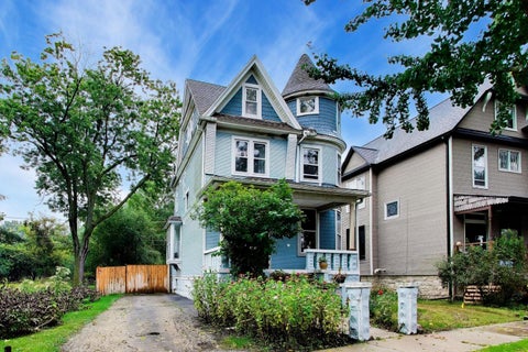 Tiny photo for 3841 Woodside Avenue, Brookfield, IL 60513 (MLS # 12771778)