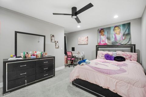 Tiny photo for 14617 Vine Avenue, Harvey, IL 60426 (MLS # 12519688)