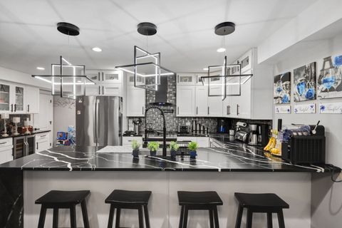 Tiny photo for 14617 Vine Avenue, Harvey, IL 60426 (MLS # 12519688)