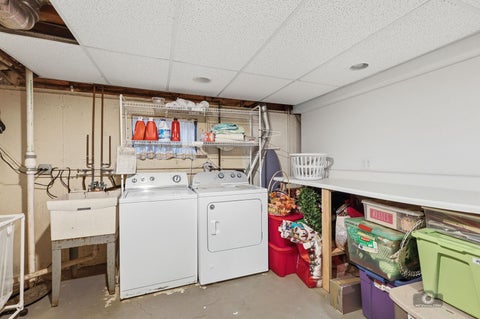 Tiny photo for 619 E Bauer Road, Naperville, IL 60563 (MLS # 12739932)