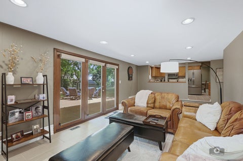 Tiny photo for 619 E Bauer Road, Naperville, IL 60563 (MLS # 12739932)