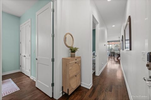 Tiny photo for 2491 N Milwaukee Avenue #4S, Chicago, IL 60647 (MLS # 12593882)