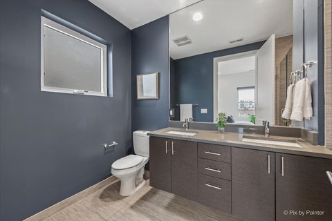 Tiny photo for 2491 N Milwaukee Avenue #4S, Chicago, IL 60647 (MLS # 12593882)
