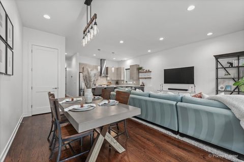 Tiny photo for 2491 N Milwaukee Avenue #4S, Chicago, IL 60647 (MLS # 12593882)