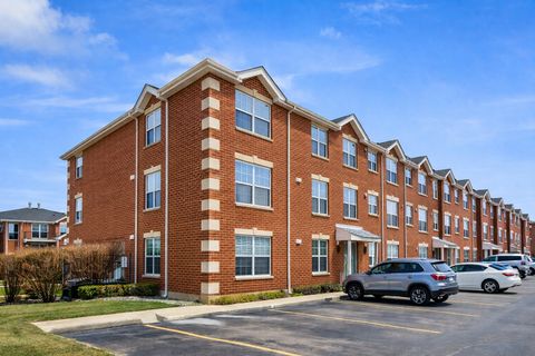 Tiny photo for 16600 Liberty Circle #3S, Orland Park, IL 60467 (MLS # 12546879)