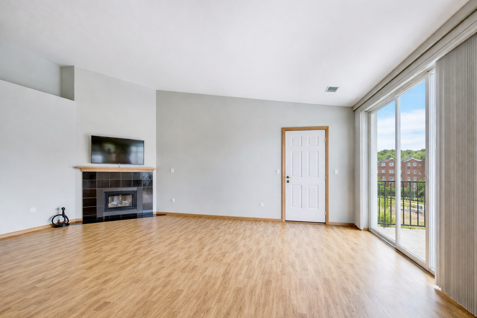 16600 Liberty Circle 3S