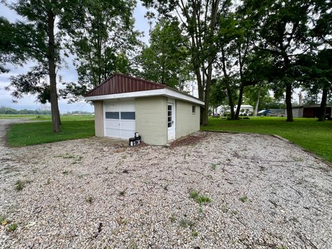 Tiny photo for 509 Lakeshore Drive, Oakland, IL 61943 (MLS # 12434307)