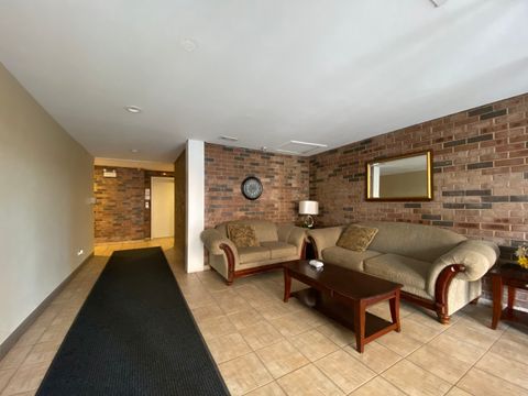 Tiny photo for 9375 LANDINGS Lane #504, Des Plaines, IL 60016 (MLS # 12601808)