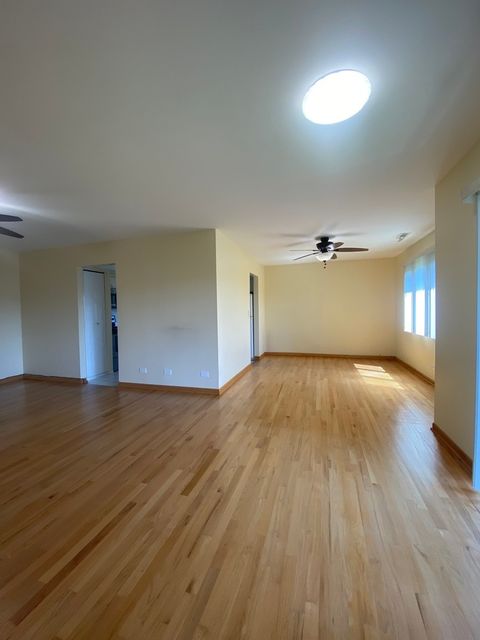 Tiny photo for 9375 LANDINGS Lane #504, Des Plaines, IL 60016 (MLS # 12601808)