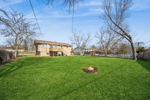 Tiny photo for 1660 JEFFERSON Road, Hoffman Estates, IL 60169 (MLS # 12610958)