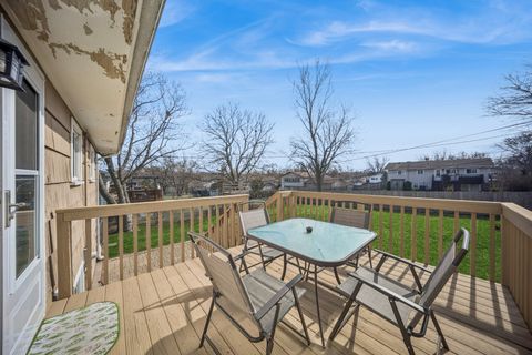 Tiny photo for 1660 JEFFERSON Road, Hoffman Estates, IL 60169 (MLS # 12610958)