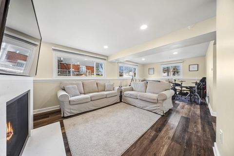 Tiny photo for 1660 JEFFERSON Road, Hoffman Estates, IL 60169 (MLS # 12610958)