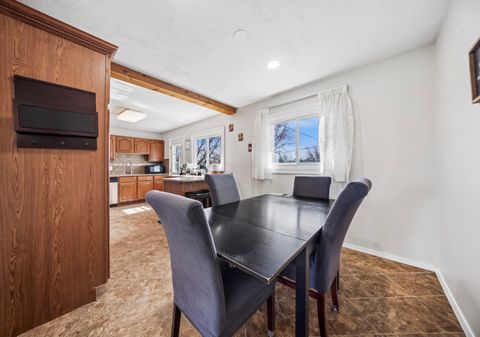 Tiny photo for 1660 JEFFERSON Road, Hoffman Estates, IL 60169 (MLS # 12610958)