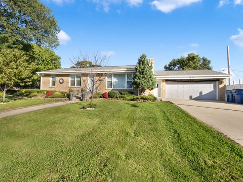 Photo of 10050 Westmanor Drive, Franklin Park, IL 60131 (MLS # 12784086)