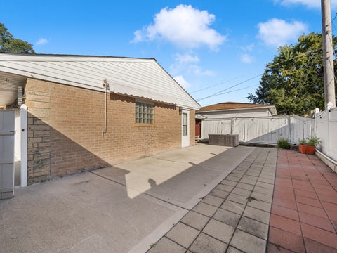 Tiny photo for 10050 Westmanor Drive, Franklin Park, IL 60131 (MLS # 12784086)
