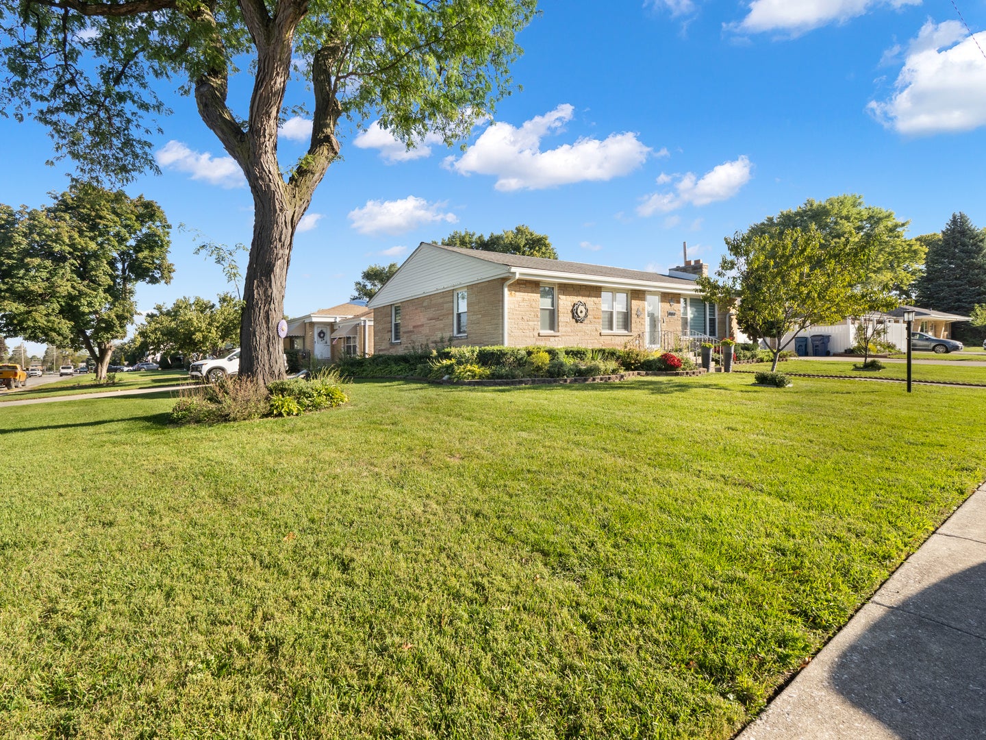 10050 Westmanor Drive