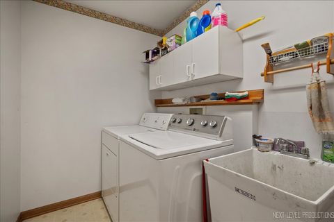 Tiny photo for 413 Dover Court, Yorkville, IL 60560 (MLS # 12461857)